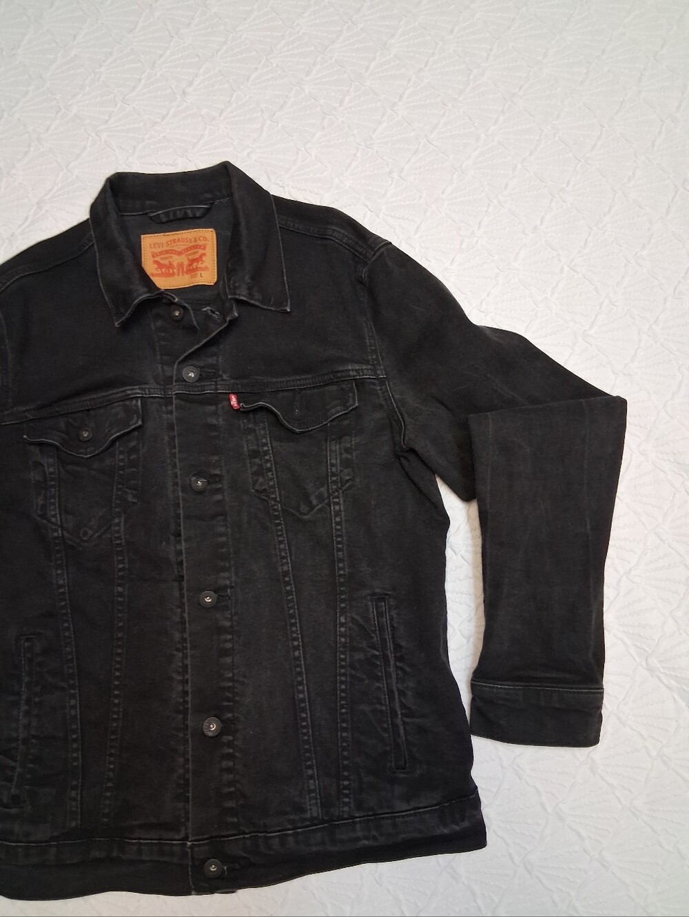 Levi's Black Denim Jacket - Picture 10 of 16